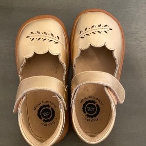 Beautiful and comfortable girls shoes